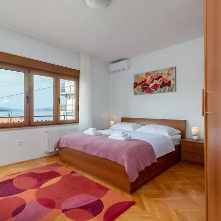 Domi Apartament