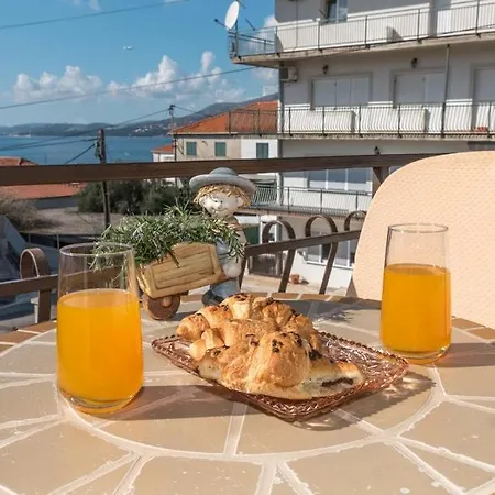 Domi Apartament