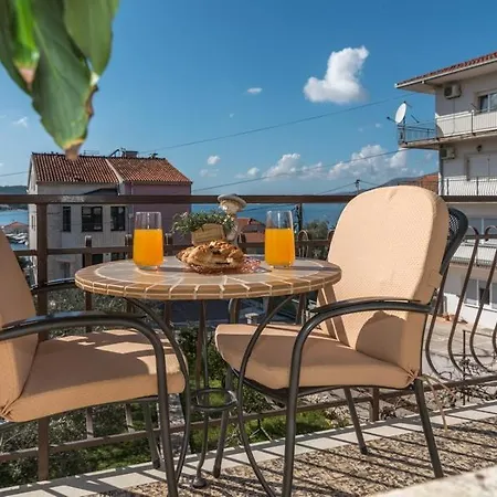 Apartament Domi Trogir