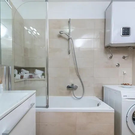 Domi Апартаменты